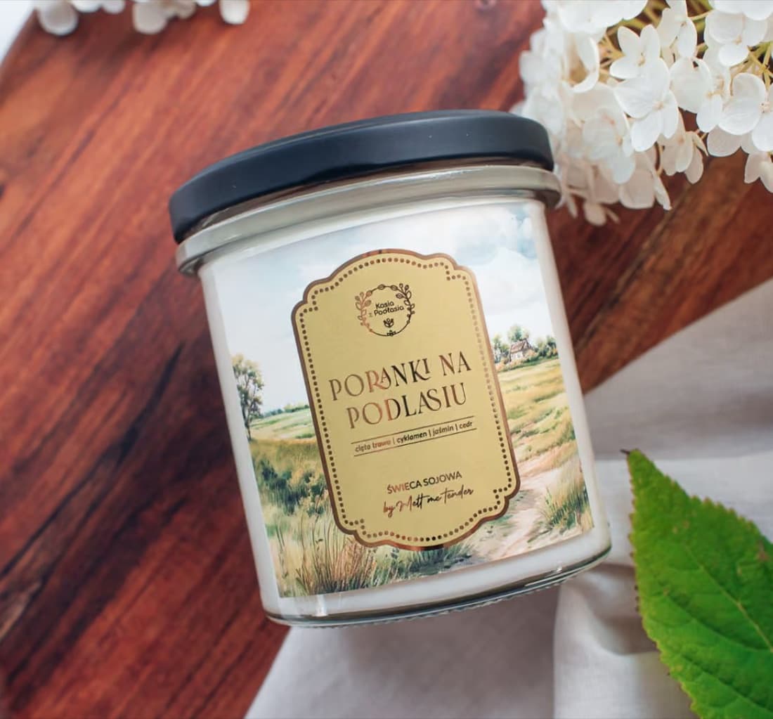 The Poranki na Podlasiu soy candle